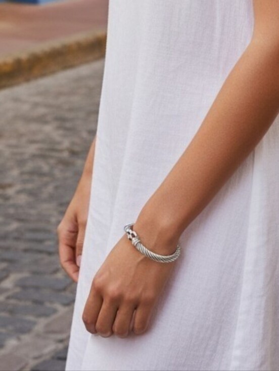 Jewelry - Stainless Steel Bangle NWT